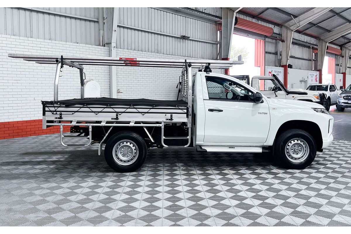 2019 Mitsubishi Triton GLX MR Rear Wheel Drive