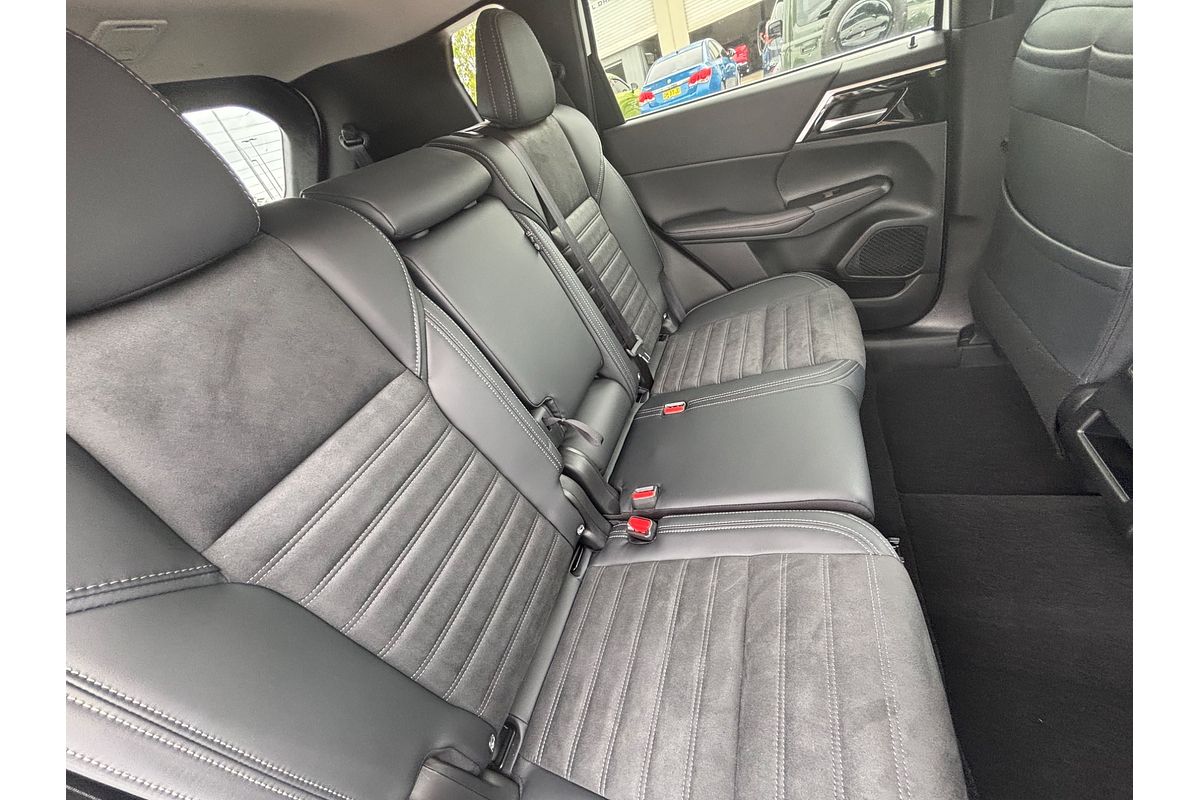 2024 Mitsubishi Outlander Aspire ZM