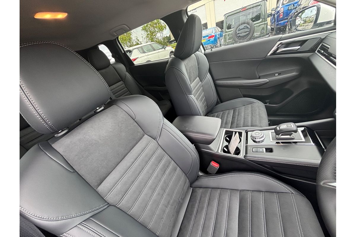 2024 Mitsubishi Outlander Aspire ZM
