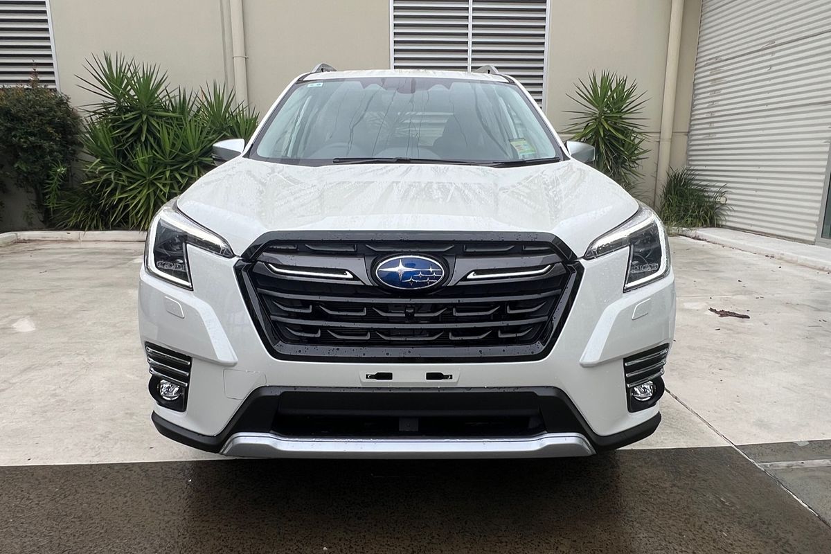 2024 Subaru Forester 2.5i-S S5