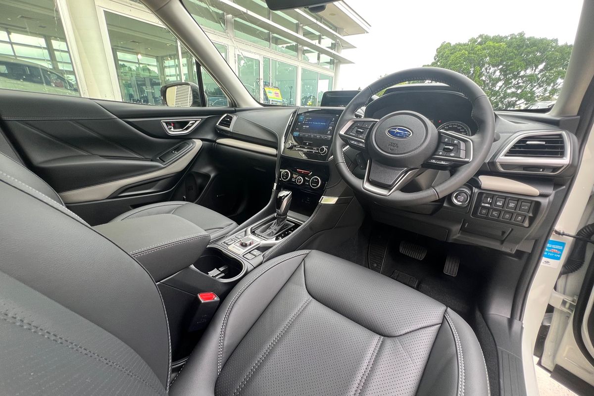 2024 Subaru Forester 2.5i-S S5