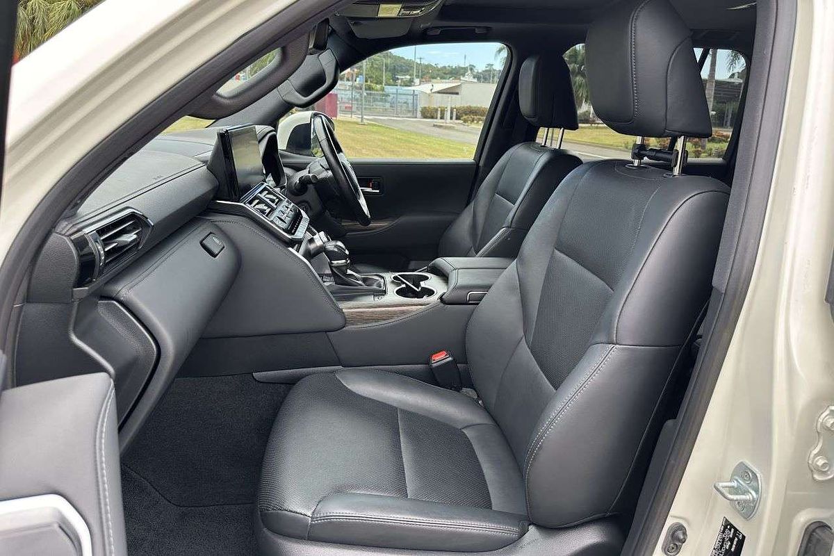 2022 Toyota Landcruiser VX FJA300R
