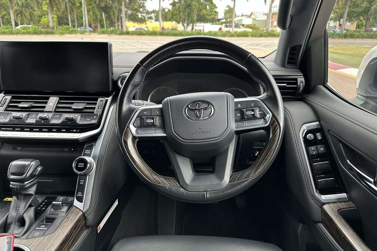 2022 Toyota Landcruiser VX FJA300R