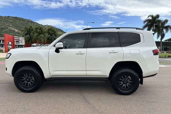 2022 Toyota Landcruiser VX FJA300R