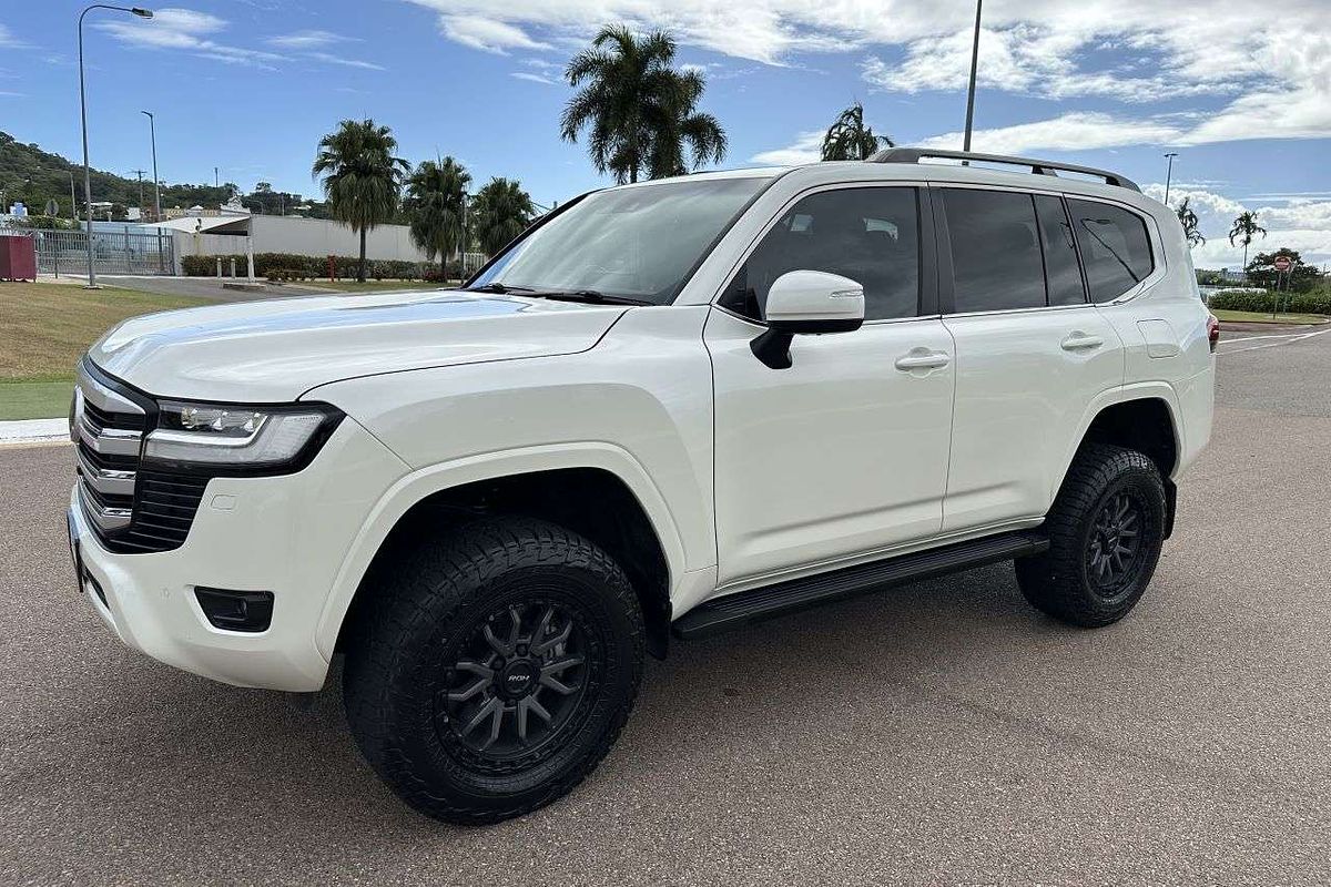 2022 Toyota Landcruiser VX FJA300R