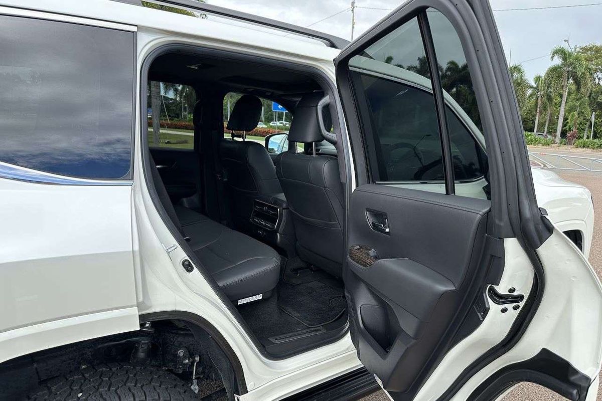 2022 Toyota Landcruiser VX FJA300R