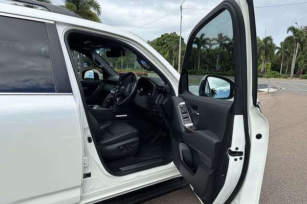 2022 Toyota Landcruiser VX FJA300R