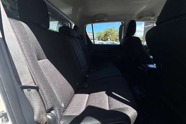 2021 Toyota Hilux SR GUN126R 4X4