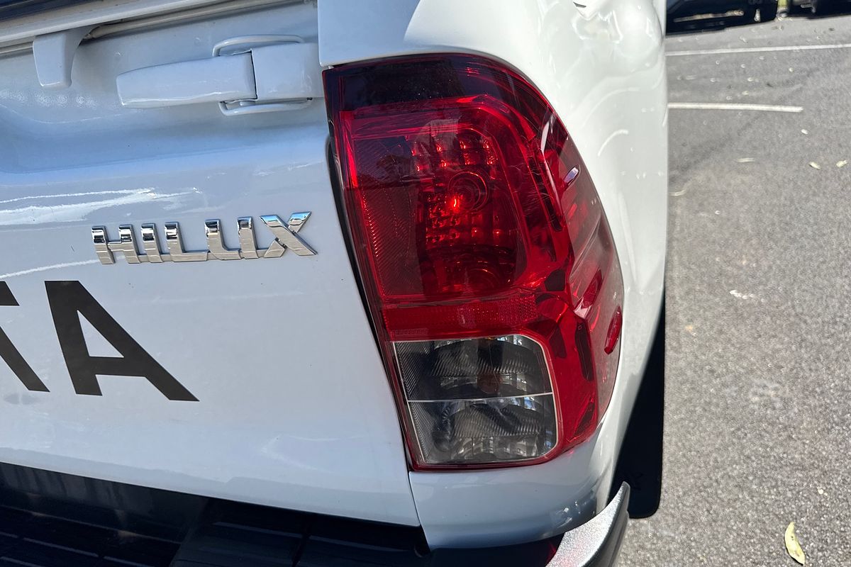 2021 Toyota Hilux SR GUN126R 4X4