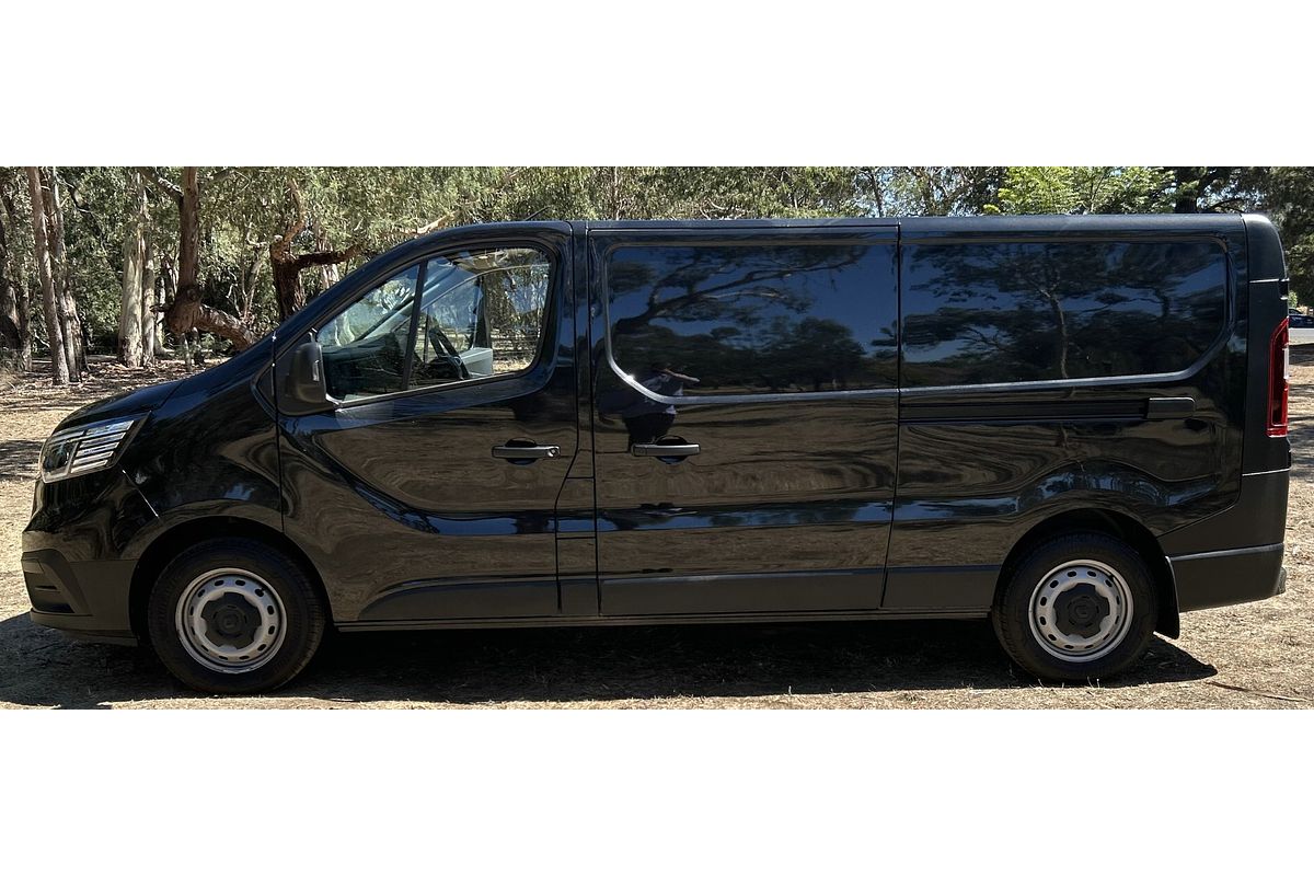 2024 Renault Trafic Pro X82 LWB