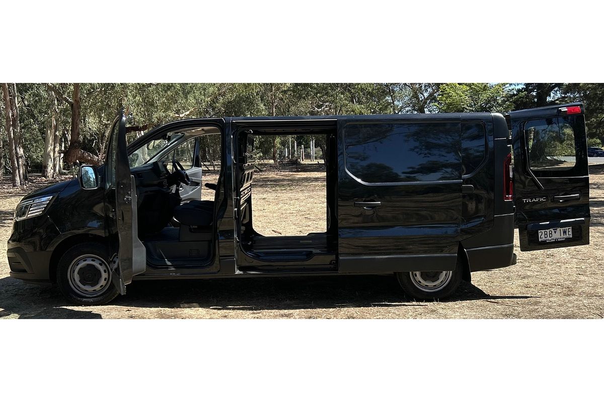 2024 Renault Trafic Pro X82 LWB