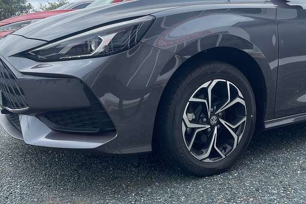 2024 MG MG5