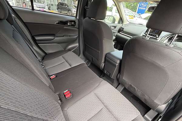 2024 Mitsubishi Eclipse Cross LS YB