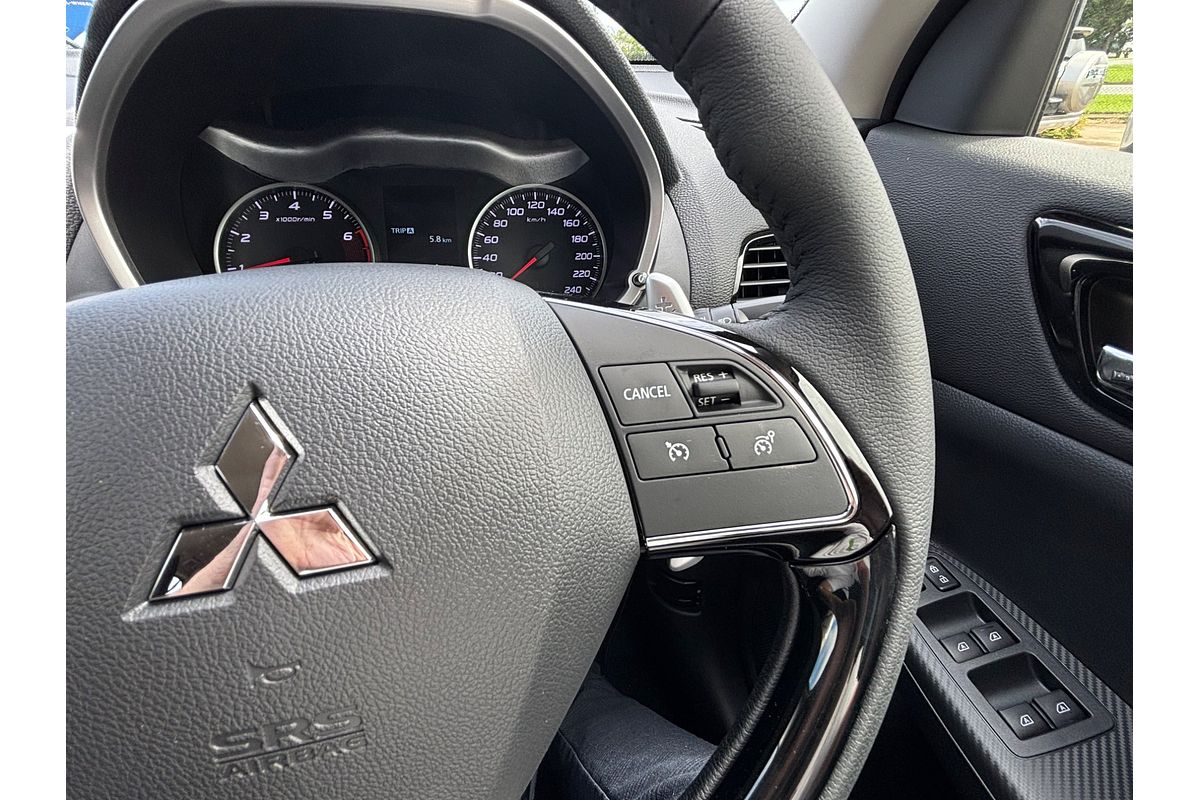 2024 Mitsubishi Eclipse Cross LS YB