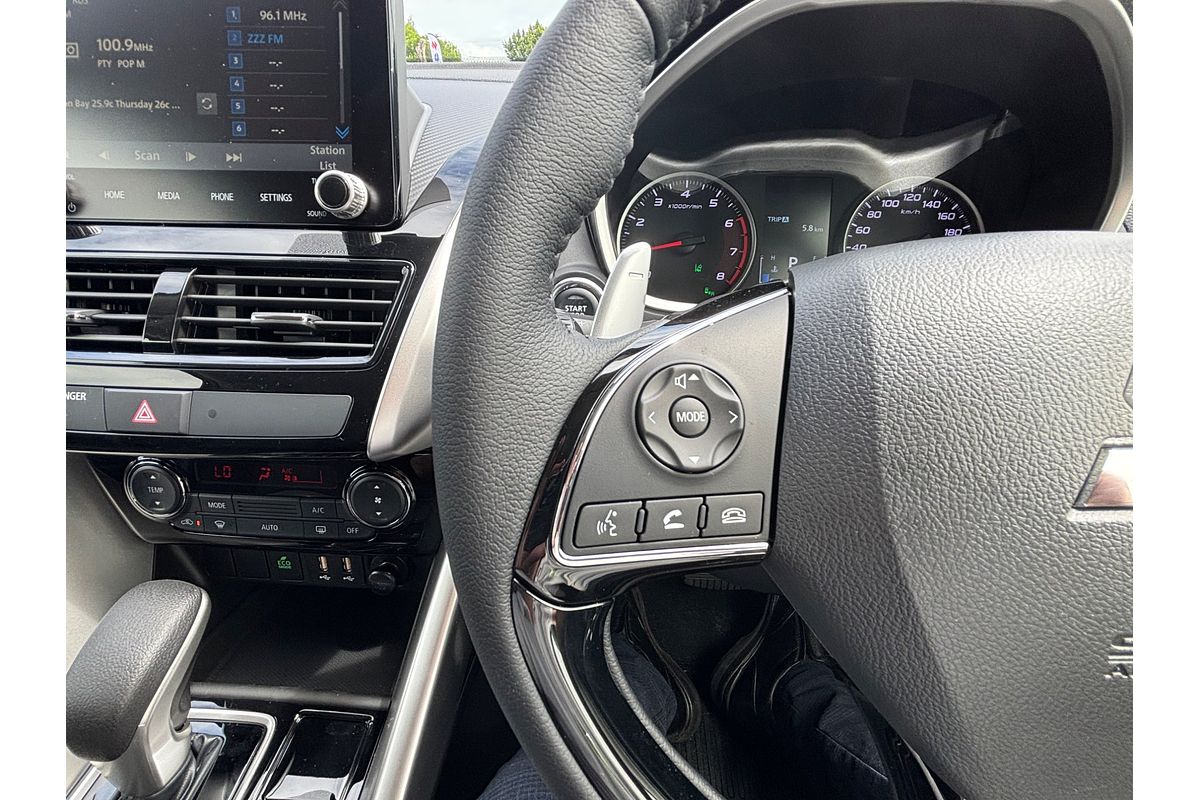 2024 Mitsubishi Eclipse Cross LS YB