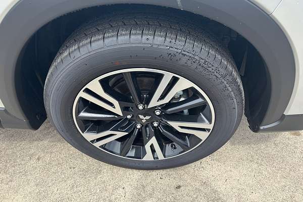 2024 Mitsubishi Eclipse Cross LS YB