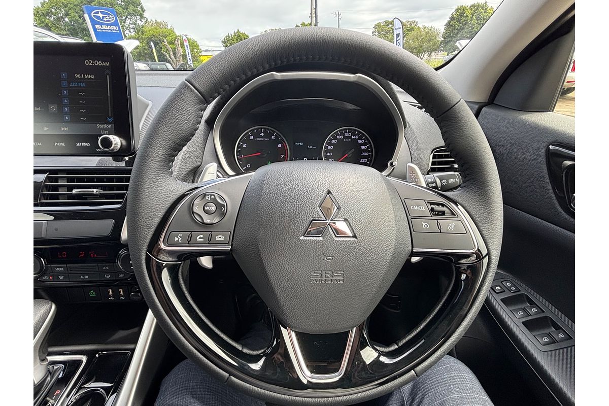 2024 Mitsubishi Eclipse Cross LS YB