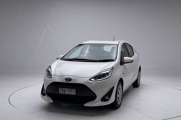 2018 Toyota Prius C NHP10R