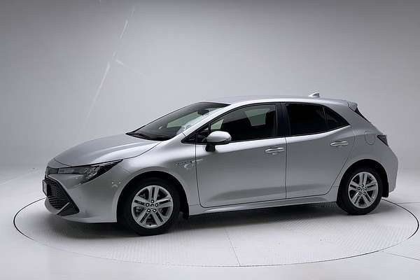 2018 Toyota Corolla Ascent Sport ZRE182R