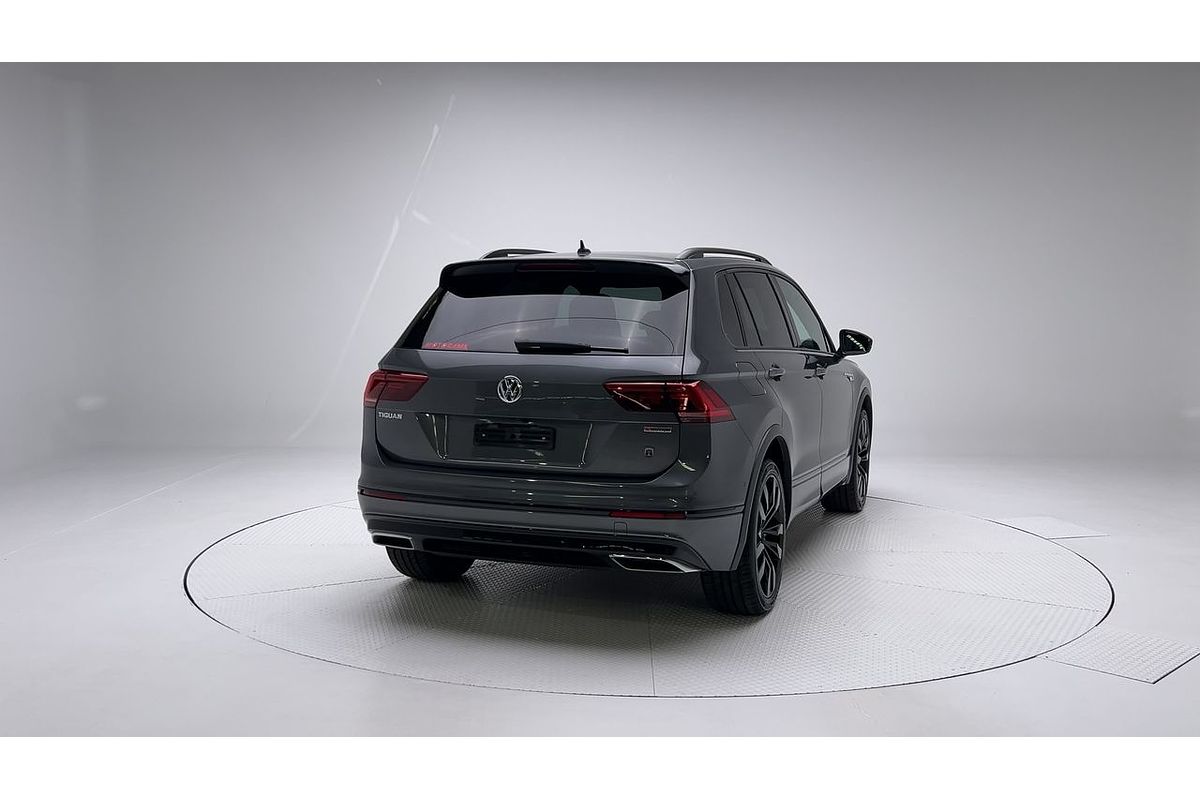 2018 Volkswagen Tiguan Wolfsburg Edition 5N