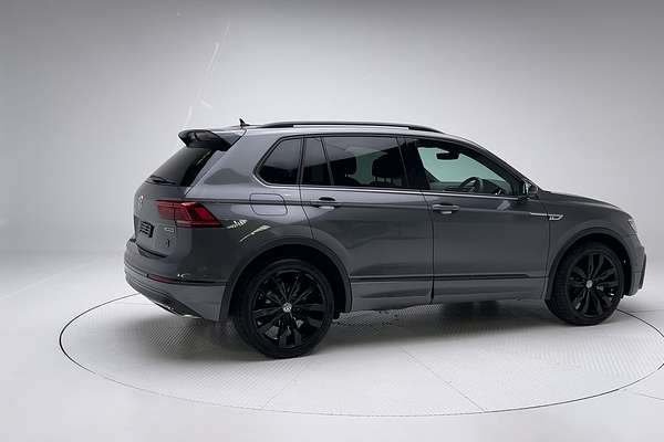 2018 Volkswagen Tiguan Wolfsburg Edition 5N