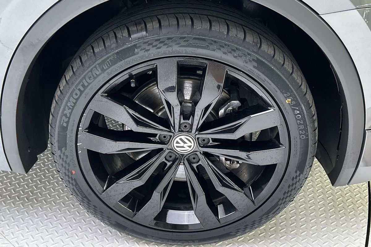 2018 Volkswagen Tiguan Wolfsburg Edition 5N