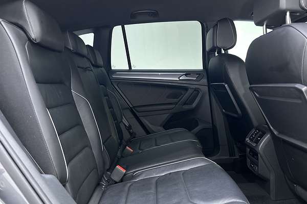 2018 Volkswagen Tiguan Wolfsburg Edition 5N