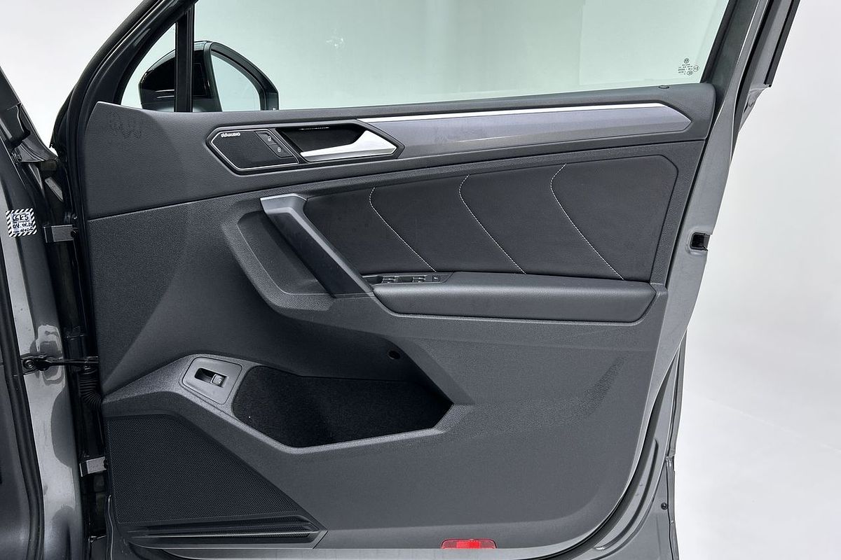 2018 Volkswagen Tiguan Wolfsburg Edition 5N