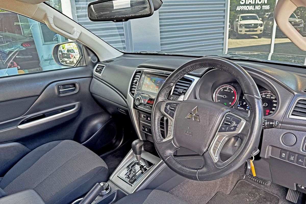 2019 Mitsubishi Triton GLS MR 4X4