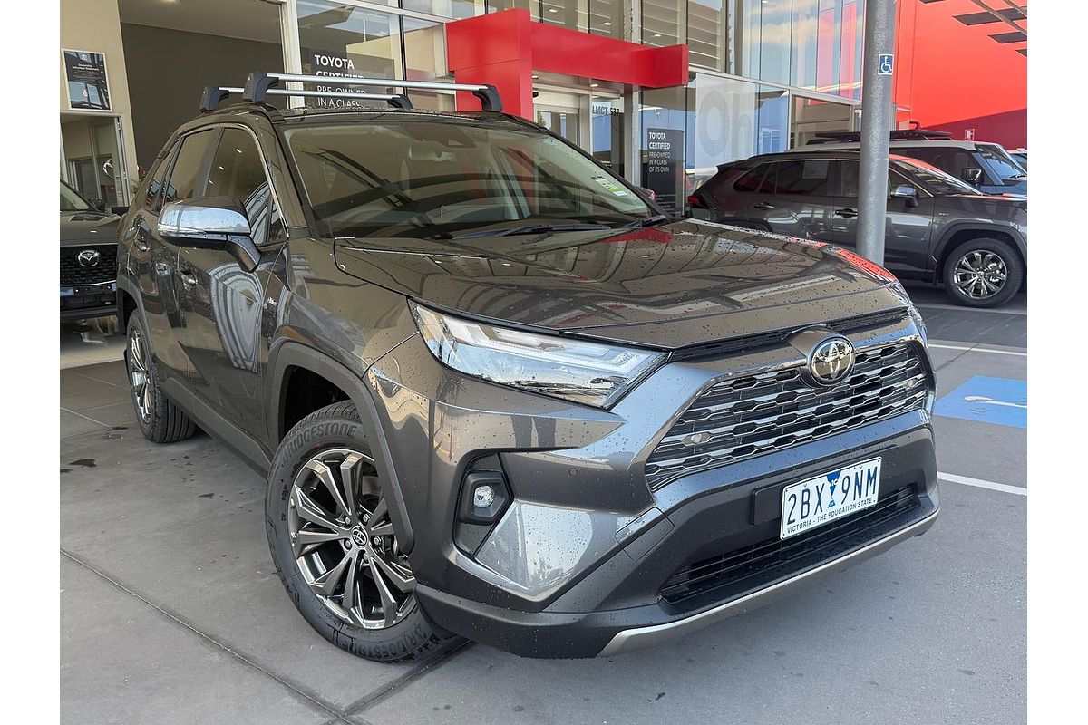 2025 Toyota RAV4 GXL AXAH52R