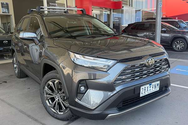 2025 Toyota RAV4 GXL AXAH52R