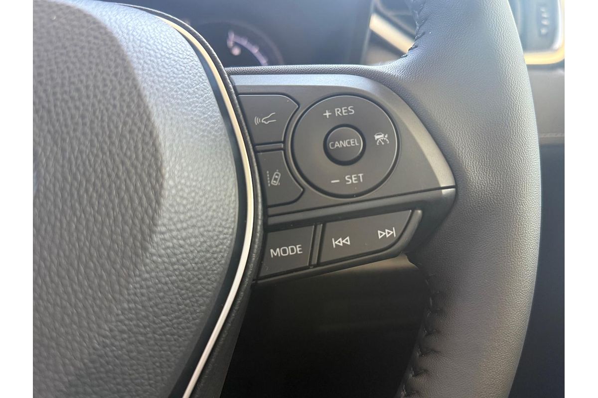 2025 Toyota RAV4 GXL AXAH52R
