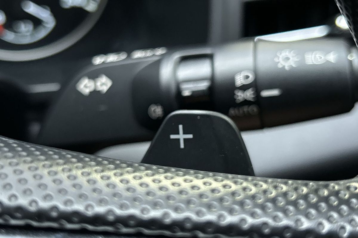 2023 Mitsubishi Outlander ES ZM