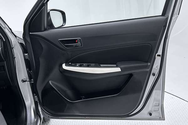 2019 Suzuki Swift GL Navigator AZ