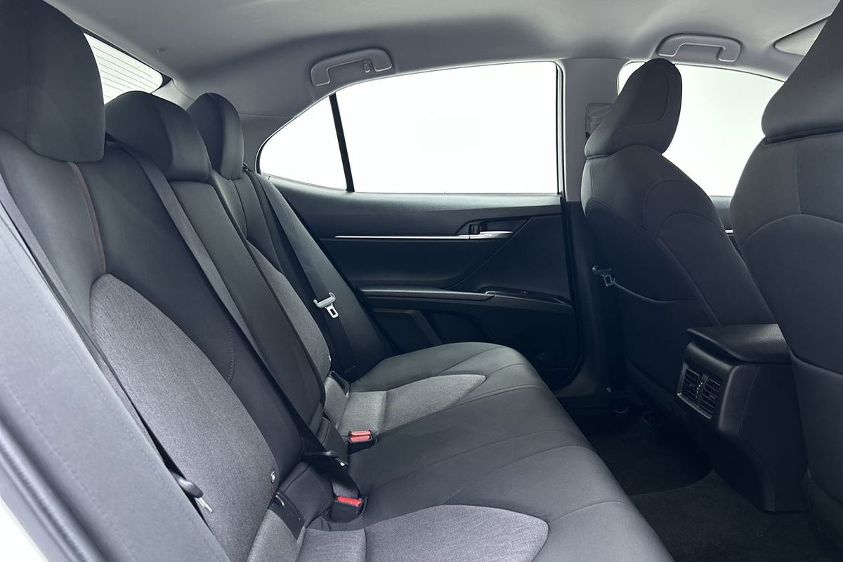 2021 Toyota Camry Ascent AXVH70R