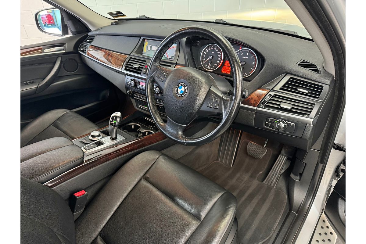 2010 BMW X5 3.0L AUTO 4WD