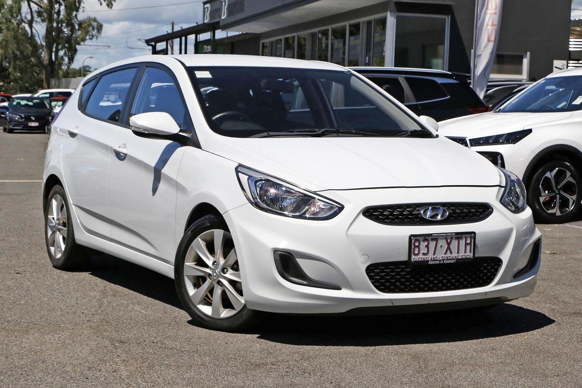 2017 Hyundai Accent Sport RB6