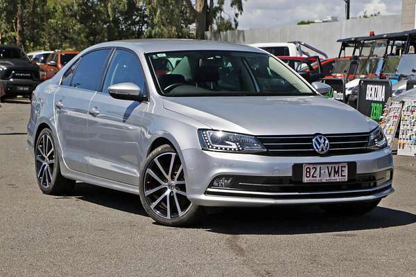 2015 Volkswagen Jetta 155TSI Highline Sport 1B