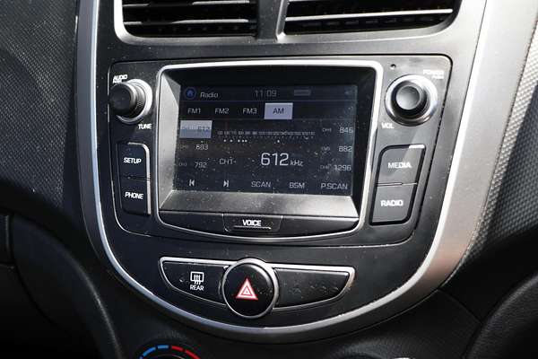 2017 Hyundai Accent Sport RB6