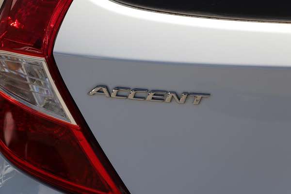 2017 Hyundai Accent Sport RB6