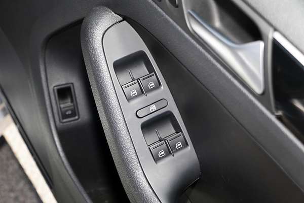 2015 Volkswagen Jetta 155TSI Highline Sport 1B