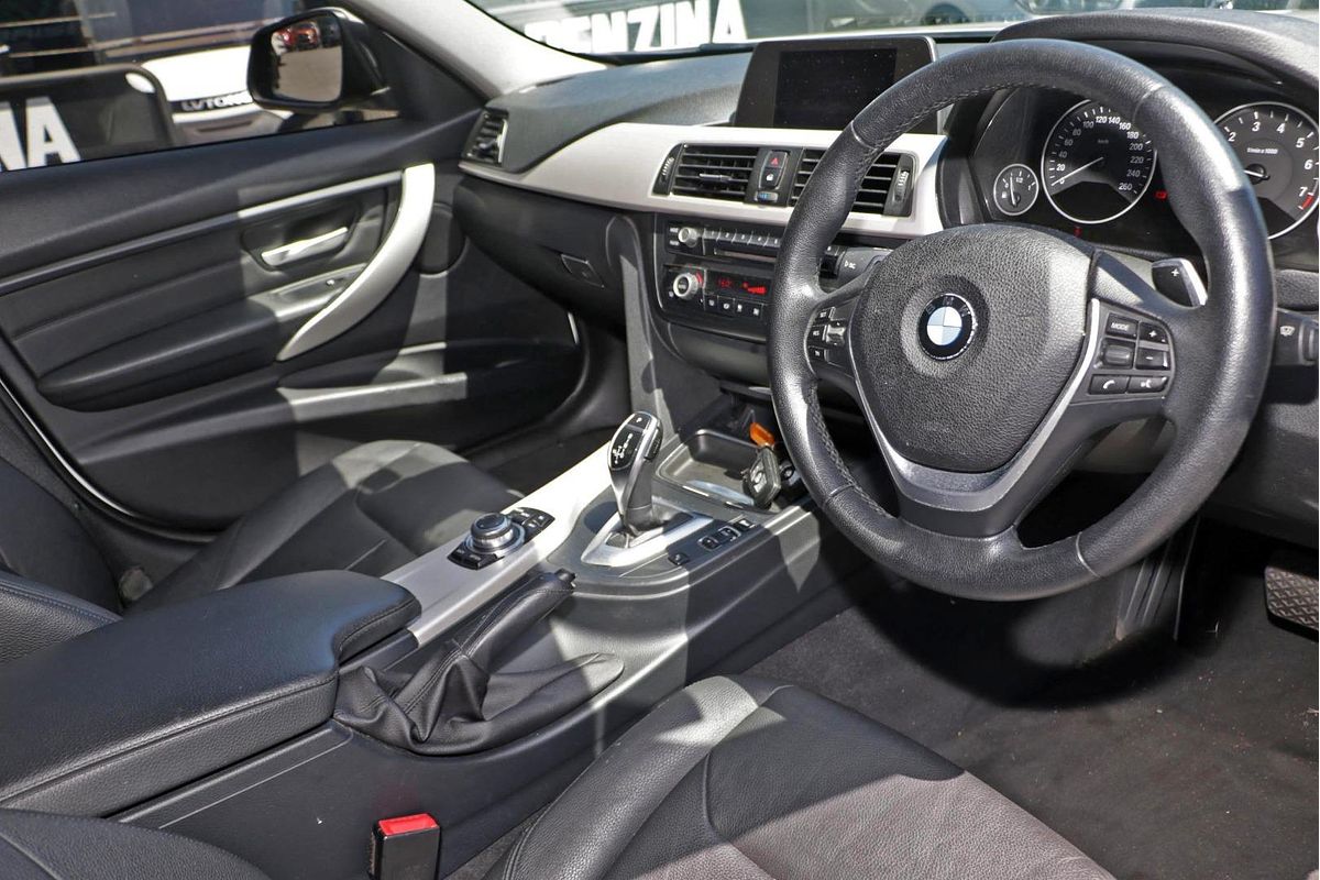 2013 BMW 3 Series 320i F31