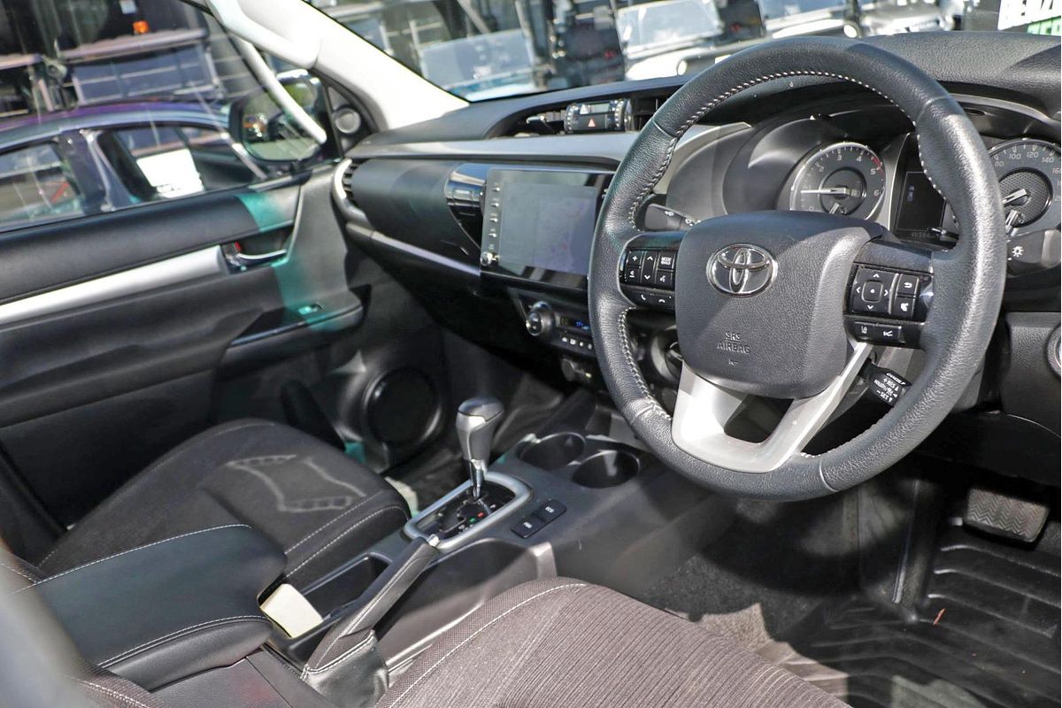 2021 Toyota Hilux SR5 GUN126R 4X4