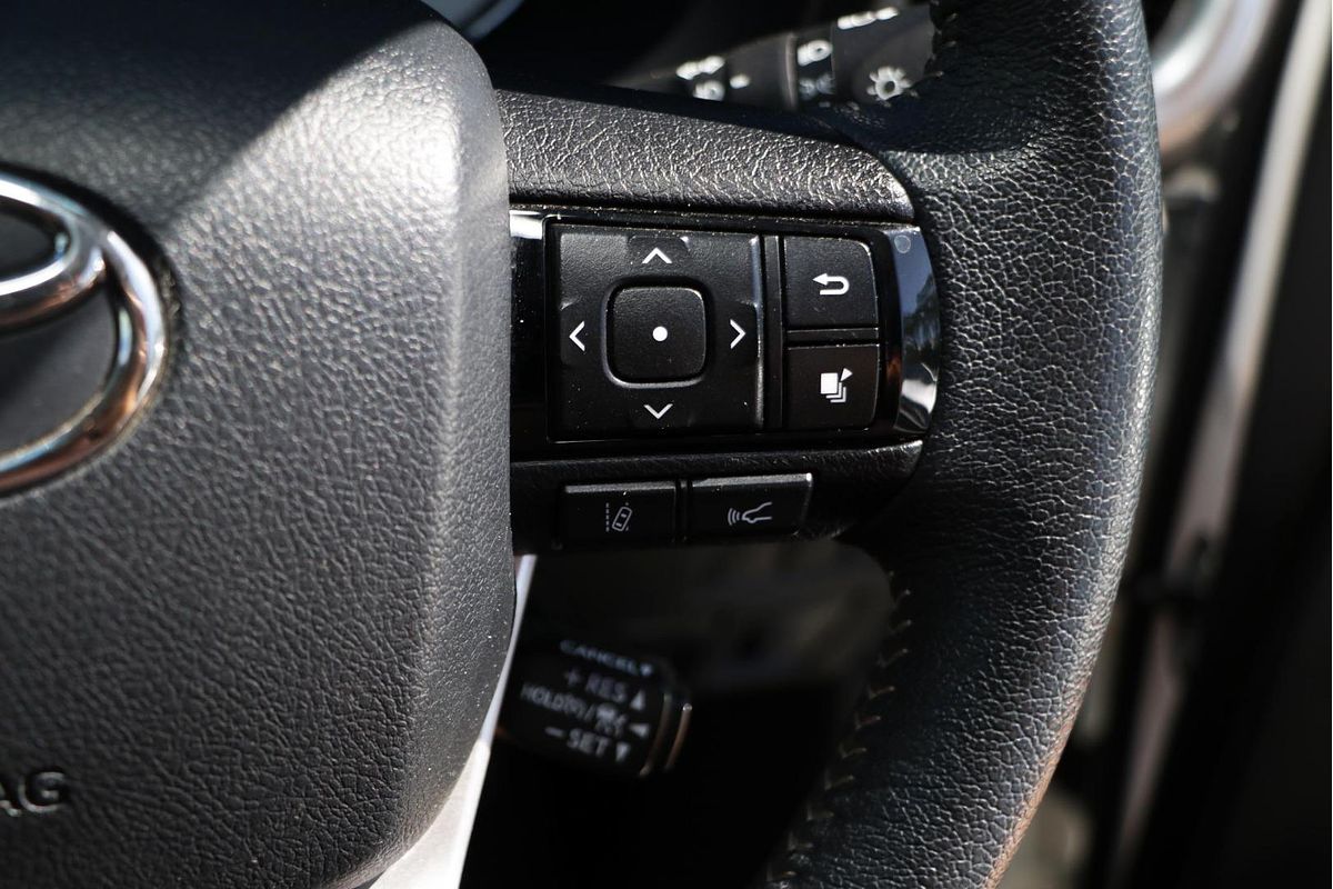 2021 Toyota Hilux SR5 GUN126R 4X4