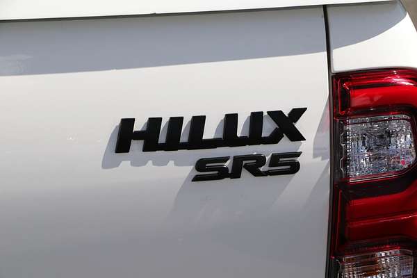 2021 Toyota Hilux SR5 GUN126R 4X4