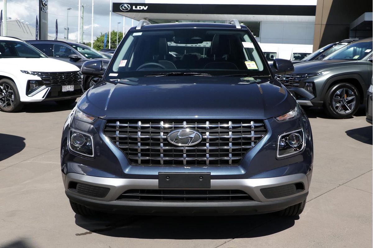 2025 Hyundai Venue Elite QX.V5