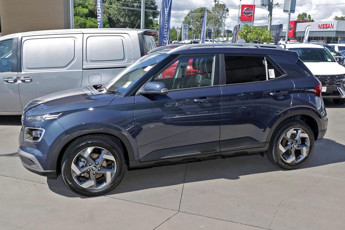 2025 Hyundai Venue Elite QX.V5