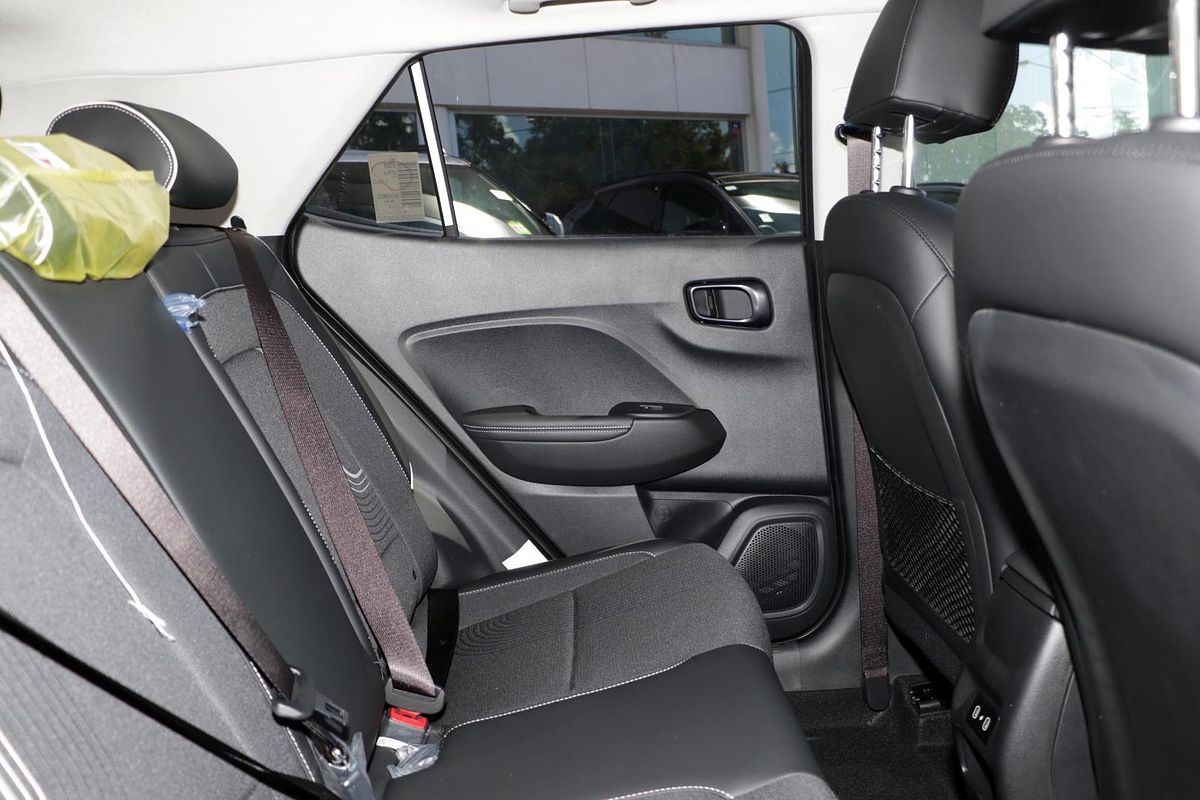 2025 Hyundai Venue Elite QX.V5