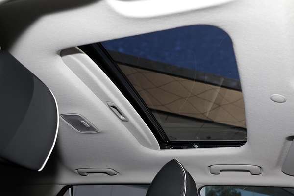 2025 Hyundai Venue Elite QX.V5