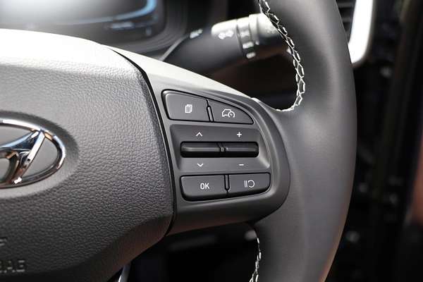 2025 Hyundai Venue Elite QX.V5